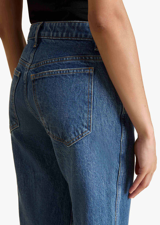 Abigail Stretch Jean in Boone
