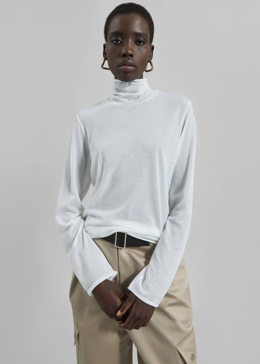 Matin Fine Cotton Knit Turtleneck - White