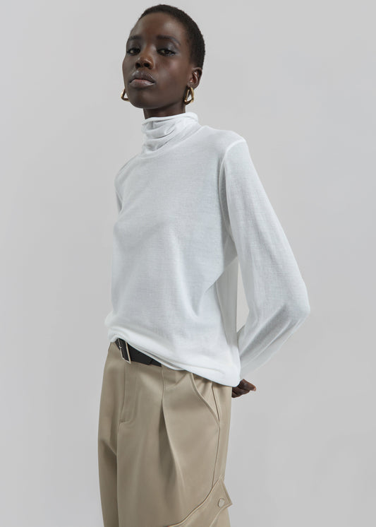 Matin Fine Cotton Knit Turtleneck - White